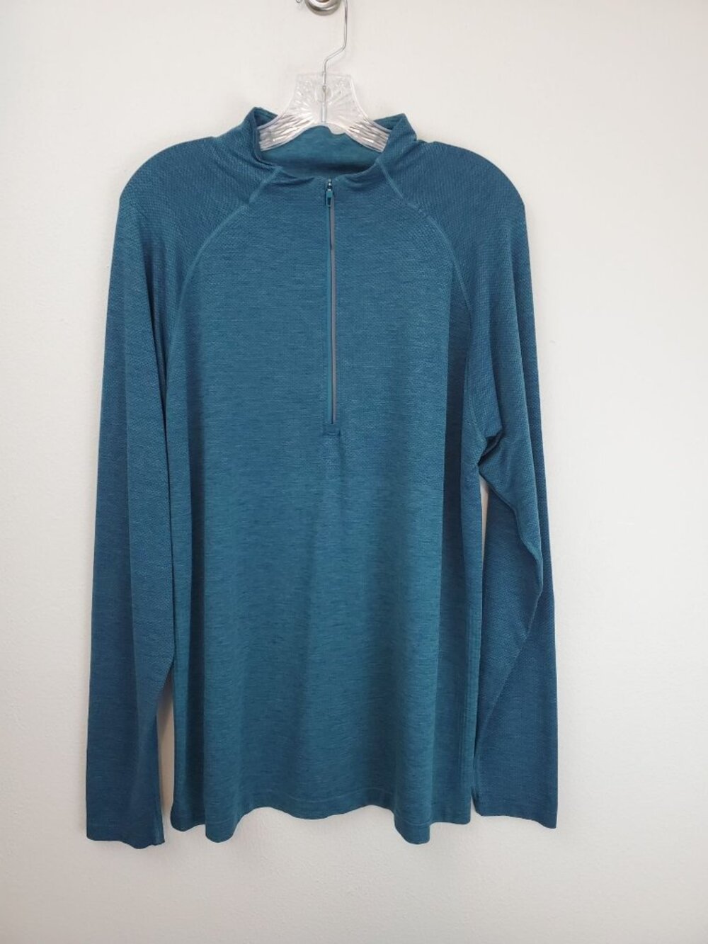 Lululemon men's Metal Vent Tech 1/2 Zip 2.0, Night Sea Deep Cove